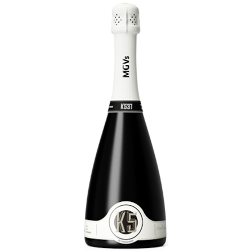 A beautiful bottle of MGVs Koshu Sparkling white wine. In a Champagne-style bottle with a wide base. The neck is white foil and there is a clean and sharp looking white band of a label at the bottom which says K5 in gold letters. Looks expensive.
