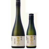 Two sake bottles side by side. One dark glass 720ml bottle, tall and slim, and a shoret 300ml bottle next to it. Labels are white with gold kanji writing on them.